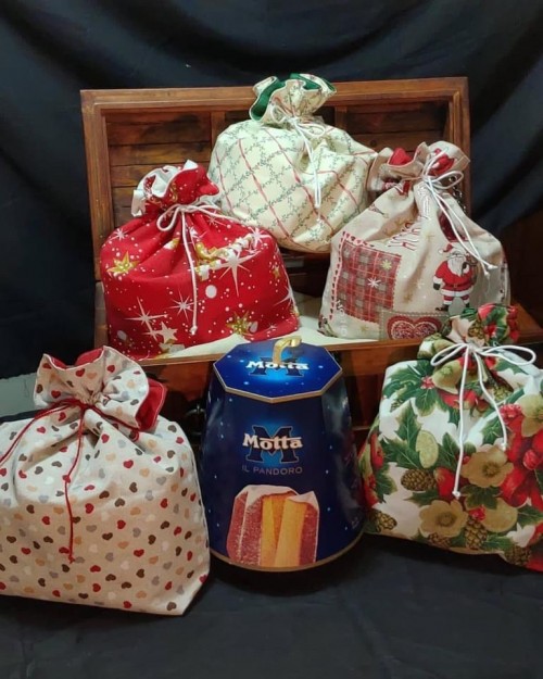 Porta panettone-Cristina Frosi